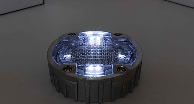 solar road studs